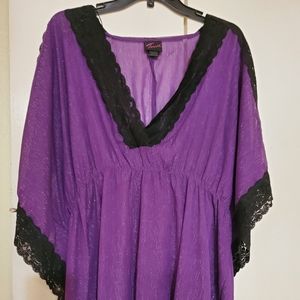 Size 3 shirt from Torri